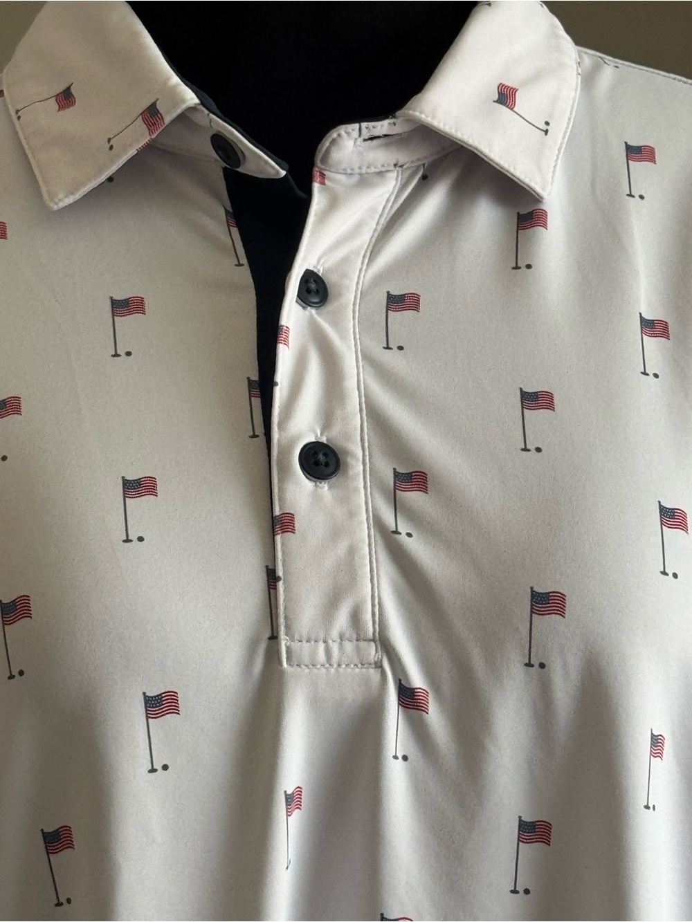 Walter Hagen Performance 11 Novelty Print Golf Polo USA Flags Size Large White